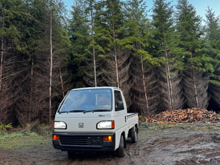 A 1990 Honda Acty kei truck